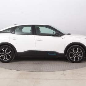 Foto inzerátu Citroen e-C4 50 kWh
