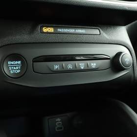 Foto inzerátu Ford Focus 1.0 MHEV