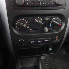 Foto inzerátu Suzuki Jimny 1.3 16V