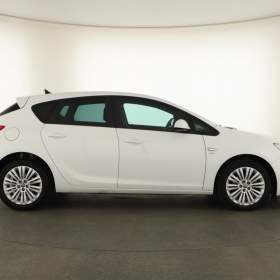 Foto inzerátu Opel Astra 1.4 T