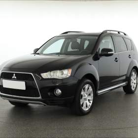 Foto inzerátu Mitsubishi Outlander 2.2 DI-D