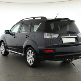 Foto inzerátu Mitsubishi Outlander 2.2 DI-D