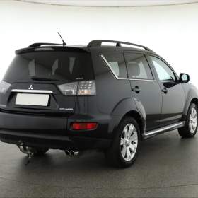 Foto inzerátu Mitsubishi Outlander 2.2 DI-D