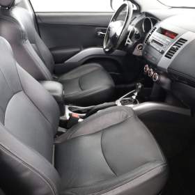 Foto inzerátu Mitsubishi Outlander 2.2 DI-D