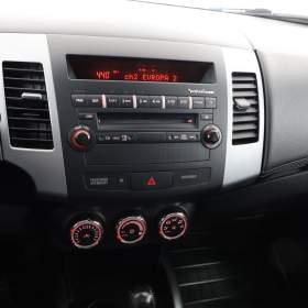 Foto inzerátu Mitsubishi Outlander 2.2 DI-D