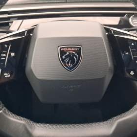 Foto inzerátu Peugeot 3008 1.2 MHEV