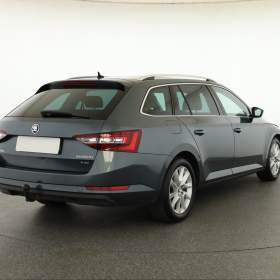 Foto inzerátu Skoda Superb 2.0 TDI 4x4