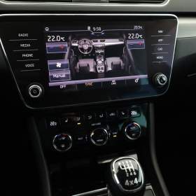 Foto inzerátu Skoda Superb 2.0 TDI 4x4