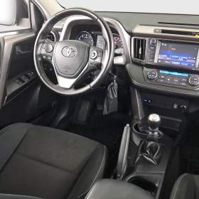Foto inzerátu Toyota RAV 4 2.0 VVT-i