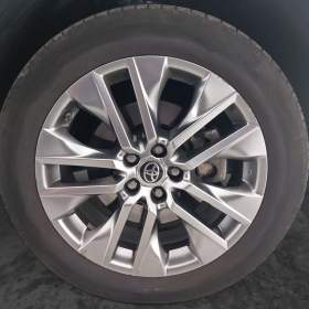 Foto inzerátu Toyota RAV 4 2.5 Hybrid
