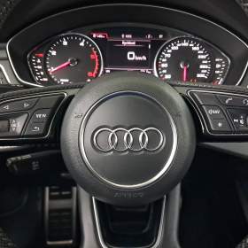 Foto inzerátu Audi A4 2.0 TDI