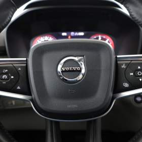 Foto inzerátu Volvo XC40 D3
