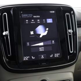 Foto inzerátu Volvo XC40 D3