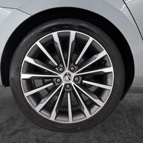 Foto inzerátu Skoda Superb 2.0 TDI