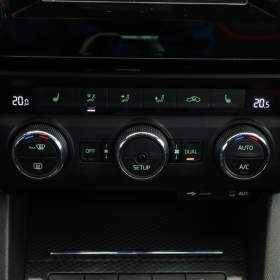 Foto inzerátu Skoda Octavia RS 2.0 TDI