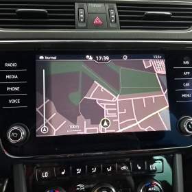 Foto inzerátu Skoda Superb 2.0 TDI