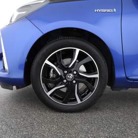 Foto inzerátu Toyota Yaris 1.5 Hybrid