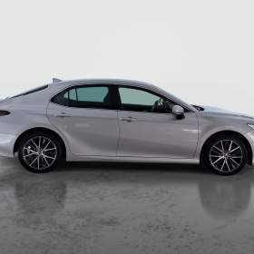 Foto inzerátu Toyota Camry 2.5 Hybrid