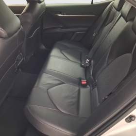 Foto inzerátu Toyota Camry 2.5 Hybrid