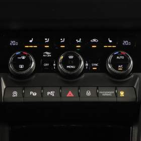 Foto inzerátu Skoda Karoq 1.5 TSI