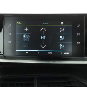 Foto inzerátu Peugeot e-208 50 kWh