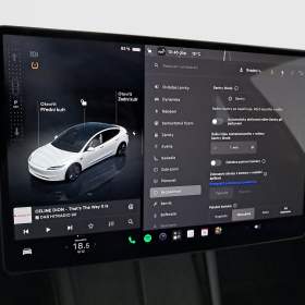 Foto inzerátu Tesla Model 3 Standard Range 60kWh