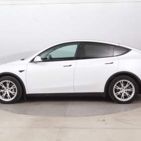 Foto inzerátu Tesla Model Y Long Range AWD 79kWh