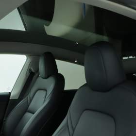 Foto inzerátu Tesla Model Y Long Range AWD 79kWh