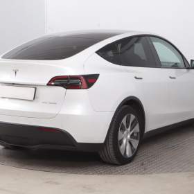 Foto inzerátu Tesla Model Y Long Range AWD 79kWh