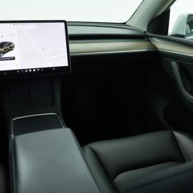 Foto inzerátu Tesla Model Y Long Range AWD 79kWh