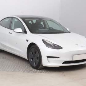 Tesla Model 3 Standard Range LFP / 19970285