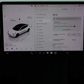 Foto inzerátu Tesla Model 3 Standard Range LFP