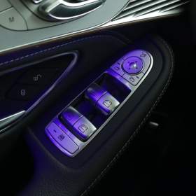 Foto inzerátu Mercedes EQC EQC 400 4MATIC