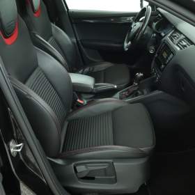 Foto inzerátu Skoda Octavia RS 2.0 TSI