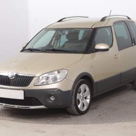 Foto inzerátu Skoda Roomster 1.2 TSI