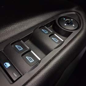Foto inzerátu Ford Kuga 2.0 TDCi