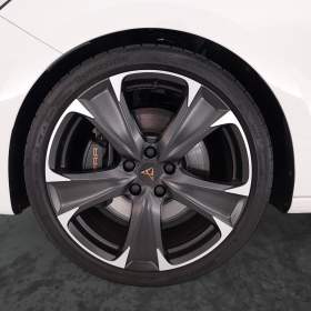 Foto inzerátu Cupra Leon 2.0 TSI