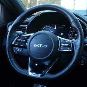Foto inzerátu Kia Ceed 1.6 T-GDI GT