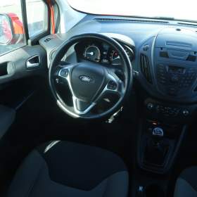 Foto inzerátu Ford Tourneo Courier 1.0 EcoBoost