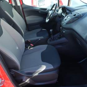 Foto inzerátu Ford Tourneo Courier 1.0 EcoBoost