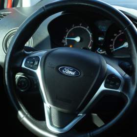 Foto inzerátu Ford Tourneo Courier 1.0 EcoBoost