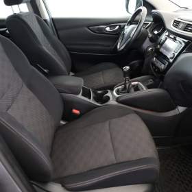 Foto inzerátu Nissan Qashqai 1.2 DIG-T