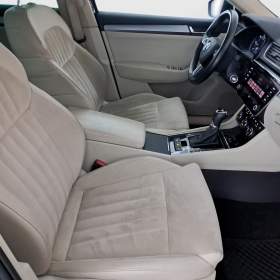 Foto inzerátu Skoda Superb 2.0 TDI