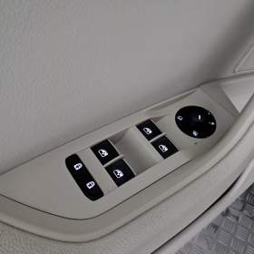 Foto inzerátu Skoda Superb 2.0 TDI