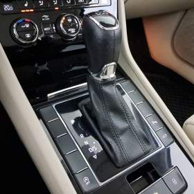 Foto inzerátu Skoda Superb 2.0 TDI