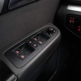 Foto inzerátu VW Sharan 2.0 TDI