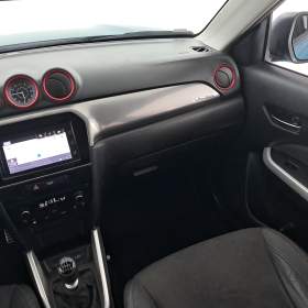 Foto inzerátu Suzuki Vitara 1.4 BoosterJet