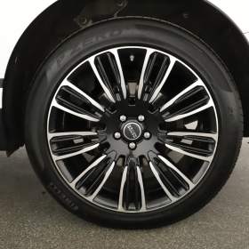 Foto inzerátu Land Rover Range Rover Velar D240