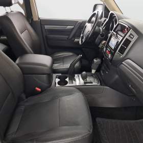 Foto inzerátu Mitsubishi Pajero 3.2 DI-D
