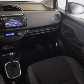 Foto inzerátu Toyota Yaris 1.5 Hybrid